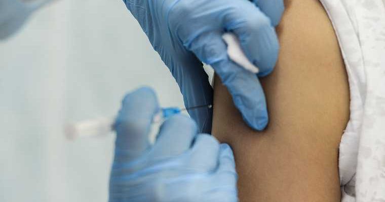 В векторе рассказали о побочном эффекте вакцины от коронавируса