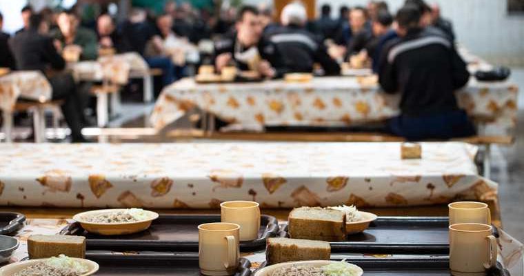 Екатеринбург коронавирус заключенные прокуратура смерть