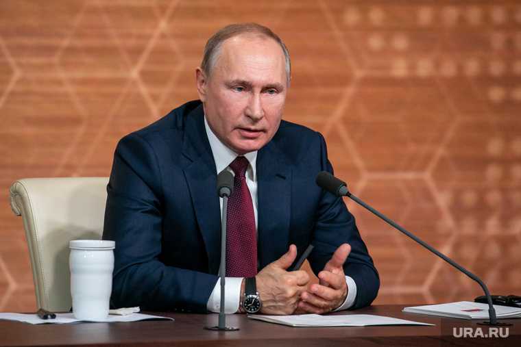 Путин утвердил бюджет России с дефицитом до 2023 года