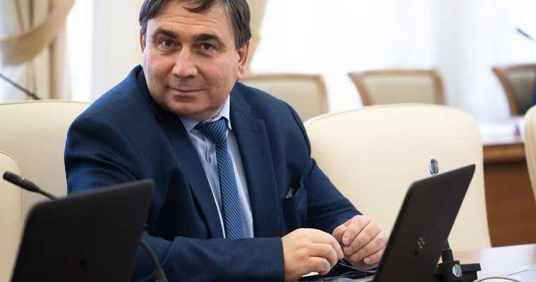 управляющая компания Екатеринбург двойные платежки министр ЖКХ и энергетики Свердловской области Николай Смирнов