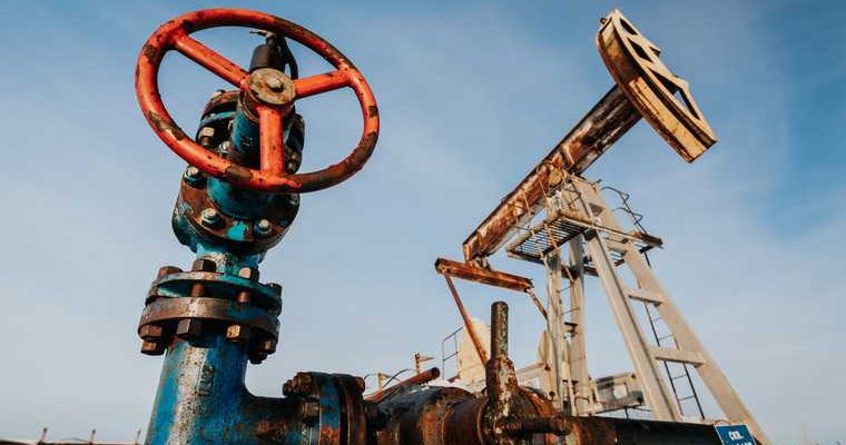 новости хмао разлив нефти оштрафовали буровика признали виновным ущерб природе окружающей среды прорыв нефтепровода экологическое чп