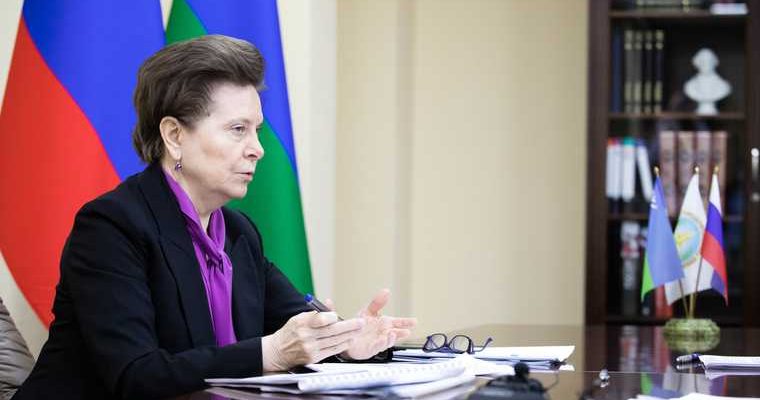 оказала поддержку с кредитованием прямой эфир губернатор хмао наталья комарова президент россии владимир путин предприниматель максим харлов Роман Генкель Алексей Охлопков