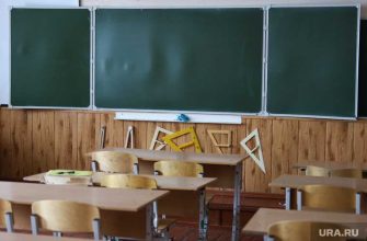 Олег Смолин